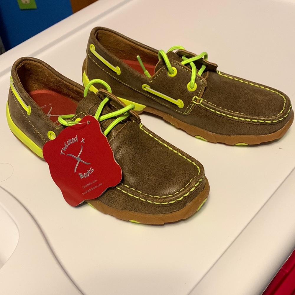 Women’s Twisted X Driving Moc Bomber Neon Yellow Sz 6